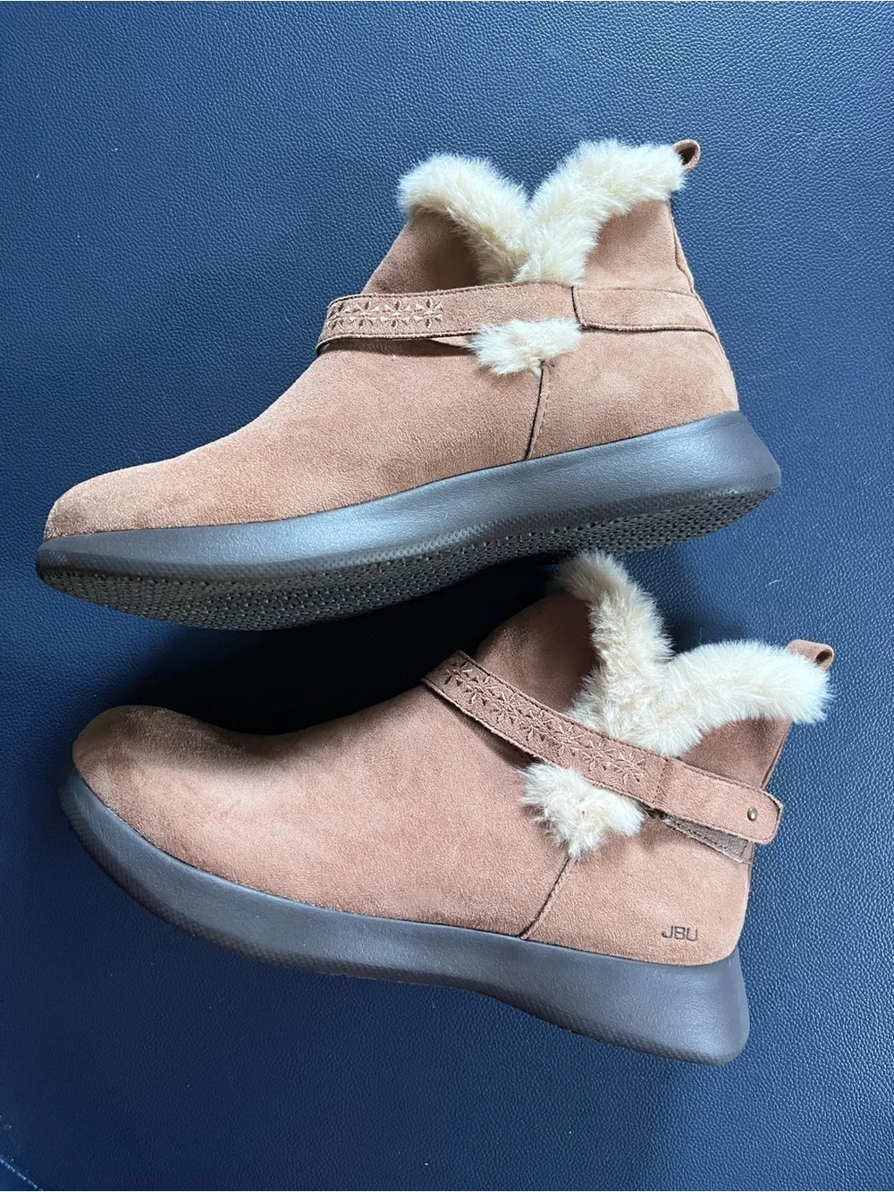 JBU Women's Tan Suede Shearling Memory Foam Ankle Boots, like New